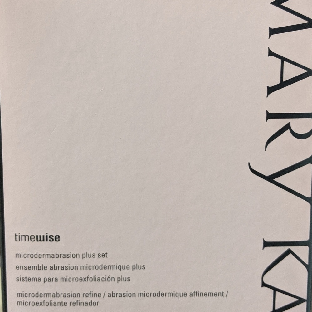 Mary Kay Microdermabrasion Plus Set